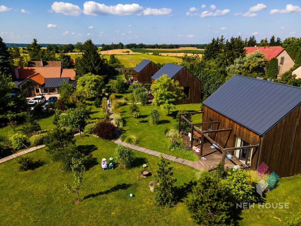 dom wolnostojący, 12 pokoi Nawiady. Zdjęcie 11