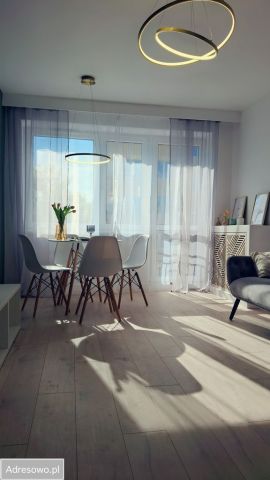 Mieszkanie 3-pokojowe Lublin Dziesiąta, ul. Zbigniewa Herberta. Zdjęcie 1