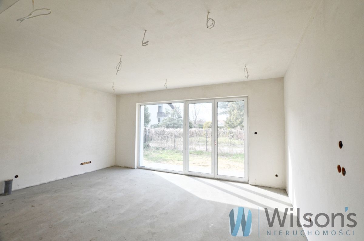 dom wolnostojący, 4 pokoje Dziekanów Leśny. Zdjęcie 3