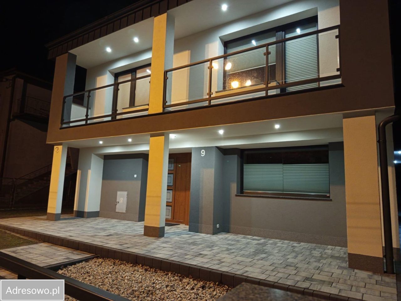 dom wolnostojący, 5 pokoi Nowy Sącz, ul. Jastrzębia. Zdjęcie 2