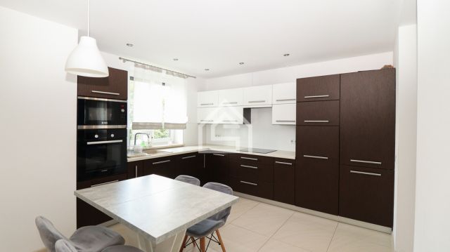 dom wolnostojący, 6 pokoi Gnojnik. Zdjęcie 8