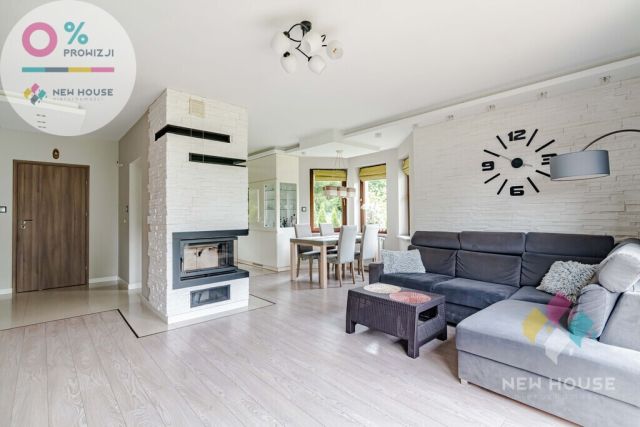 dom wolnostojący, 6 pokoi Różnowo. Zdjęcie 18