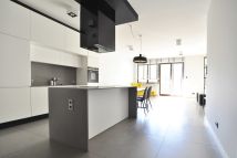 Mieszkanie 2-pokojowe Warszawa Mokotów, ul. Dolna. Zdjęcie 2