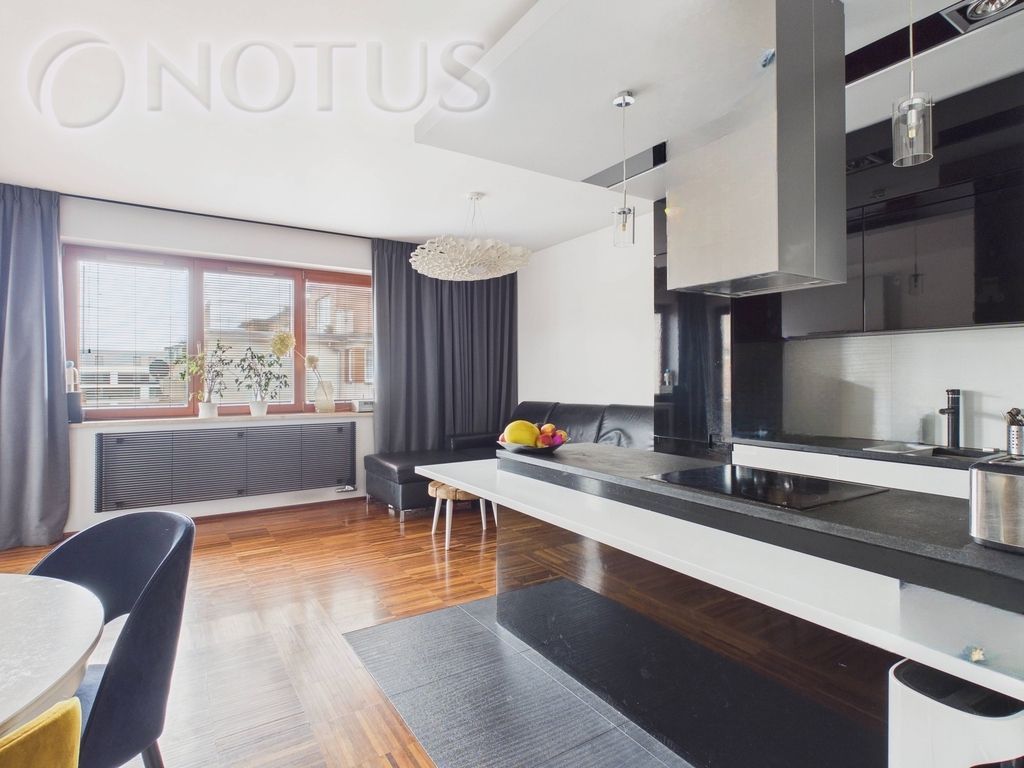 Mieszkanie 3-pokojowe Kraków Podgórze, ul. Rydlówka. Zdjęcie 3