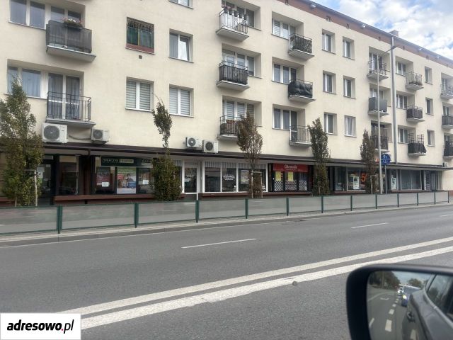 Lokal Pruszków Centrum, al. Wojska Polskiego. Zdjęcie 1