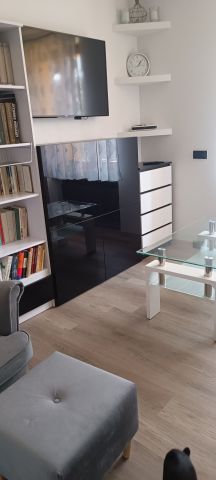 Mieszkanie 2-pokojowe Brzeg Dolny, ul. Warzyńska. Zdjęcie 1