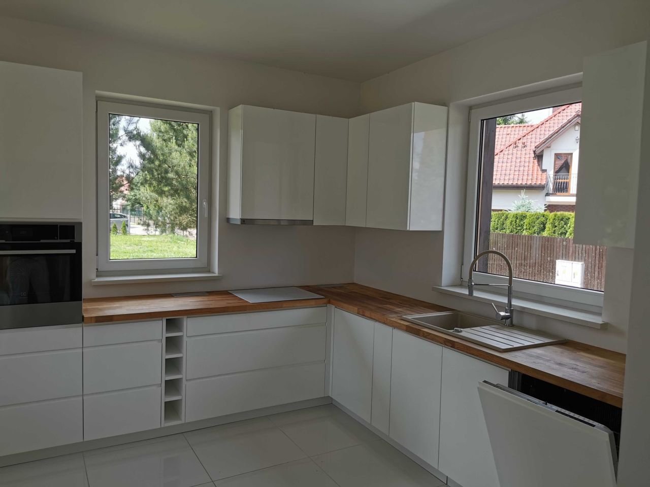 dom wolnostojący, 5 pokoi Pobyłkowo Małe. Zdjęcie 6