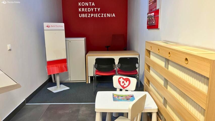 Lokal Wisła, pl. Bogumiła Hoffa. Zdjęcie 4