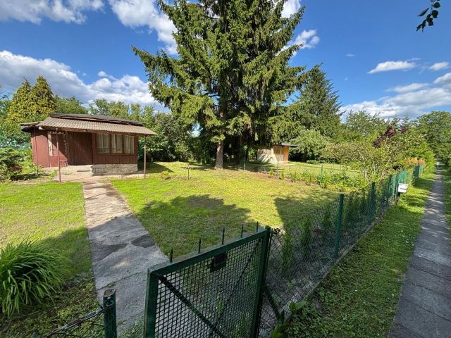 Działka rod Warszawa Włochy, ul. Franciszka Hynka. Zdjęcie 1