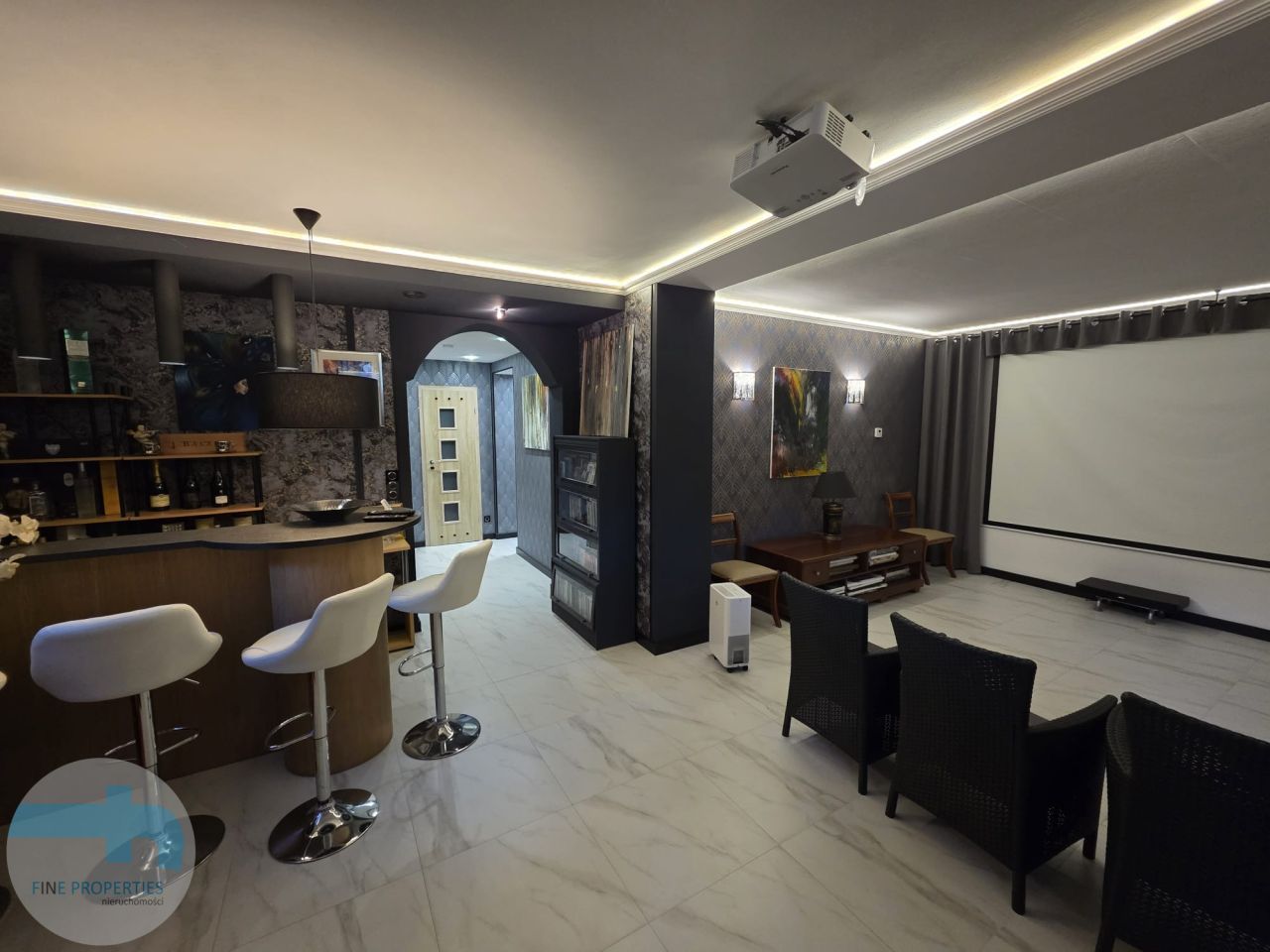 dom wolnostojący, 6 pokoi Piaseczno. Zdjęcie 3