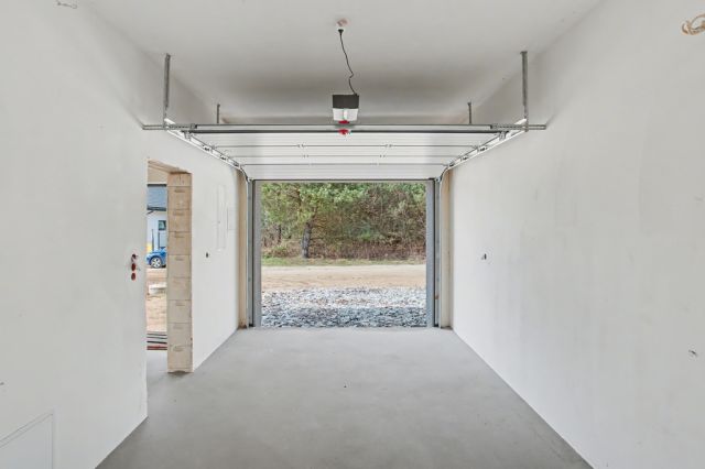 bliźniak, 5 pokoi Dosin. Zdjęcie 29