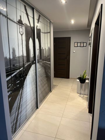 Mieszkanie 3-pokojowe Lubin Zalesie, ul. Krzemieniecka. Zdjęcie 1