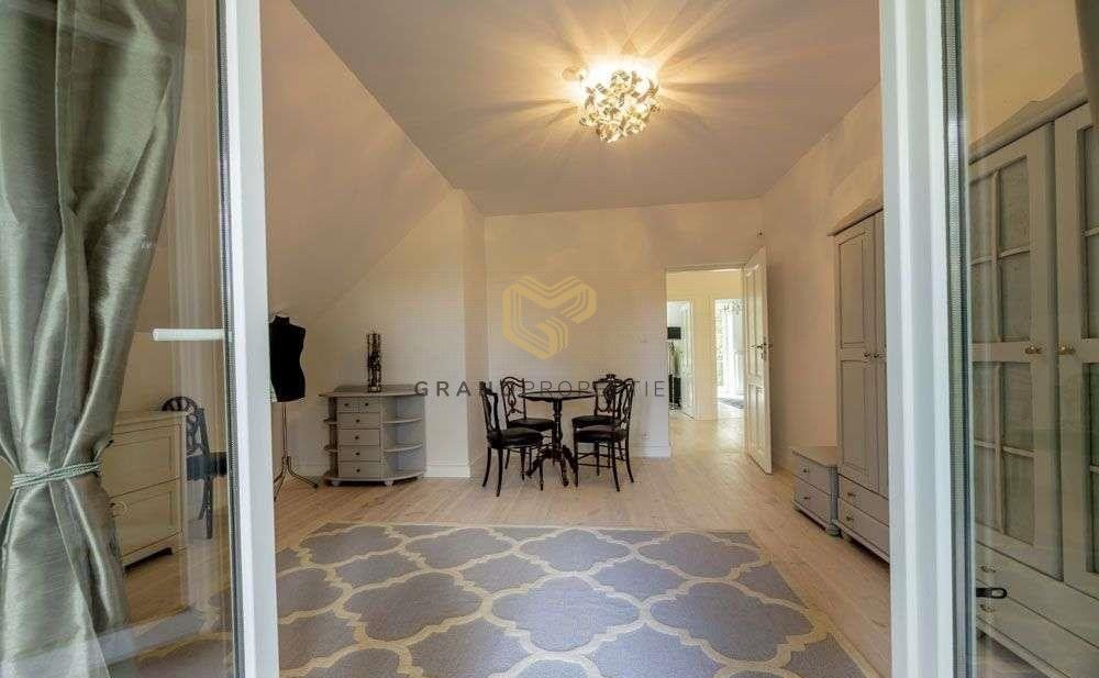 dom wolnostojący, 7 pokoi Łomianki, ul. Graniczna. Zdjęcie 2