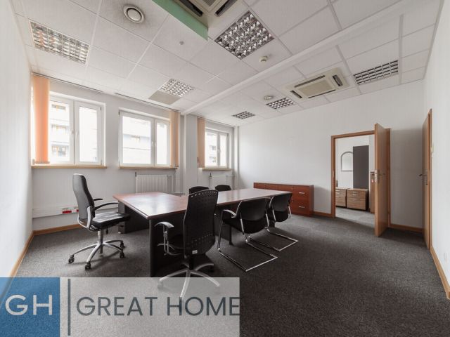 Biuro Warszawa Targówek, ul. ks. Piotra Skargi. Zdjęcie 3