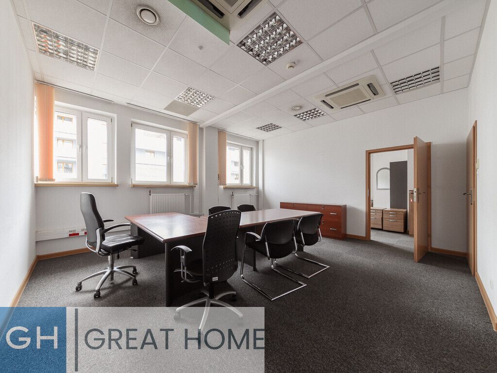 Biuro Warszawa Targówek, ul. ks. Piotra Skargi. Zdjęcie 3