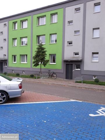 Mieszkanie 3-pokojowe Turek, ul. Władysława Broniewskiego. Zdjęcie 1