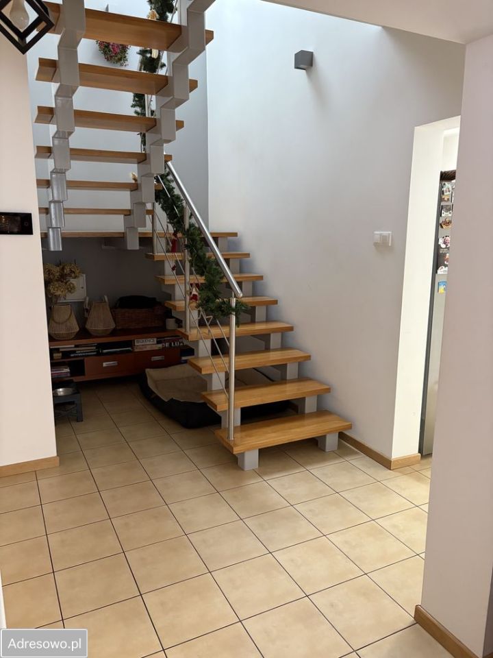 dom wolnostojący, 4 pokoje Jachranka. Zdjęcie 10