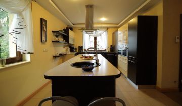 dom wolnostojący, 5 pokoi Wierzyce, os. pod Sosnami