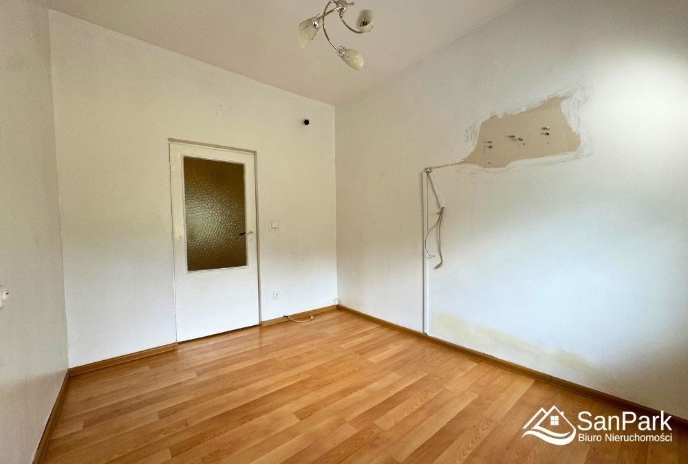 bliźniak, 4 pokoje Uherce Mineralne. Zdjęcie 10