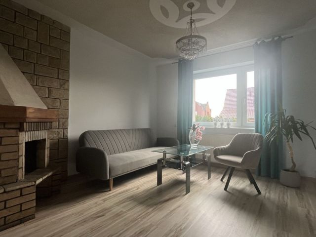 Mieszkanie 3-pokojowe Stężyca, ul. Polna. Zdjęcie 1