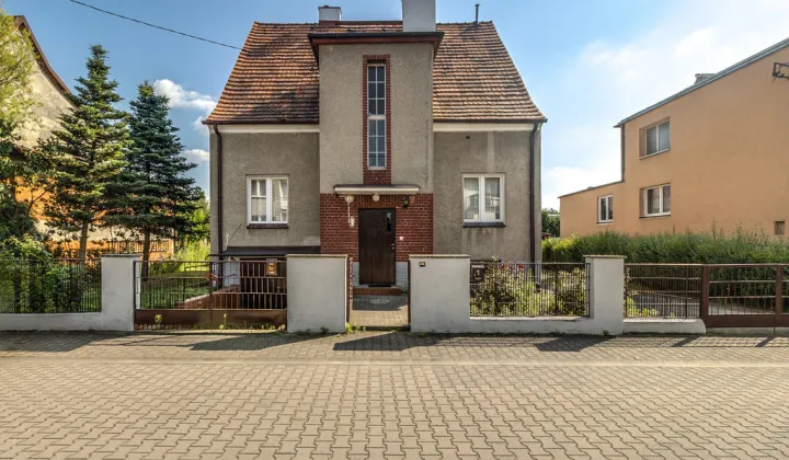 dom wolnostojący, 6 pokoi Wrocław Kuźniki