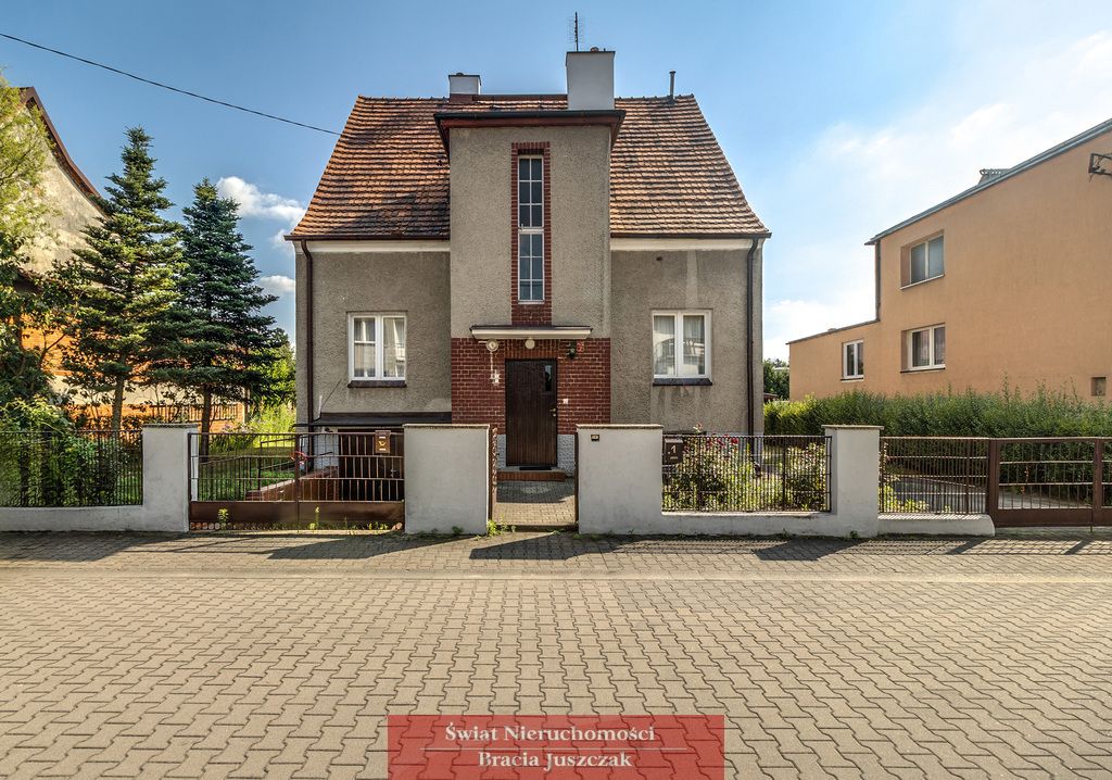dom wolnostojący, 6 pokoi Wrocław Kuźniki. Zdjęcie 1