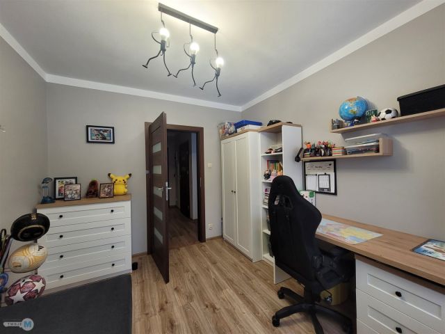 dom wolnostojący, 3 pokoje Daleszyce. Zdjęcie 10