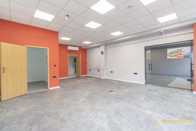 Lokal Brzezie, ul. Szlachecka. Zdjęcie 3