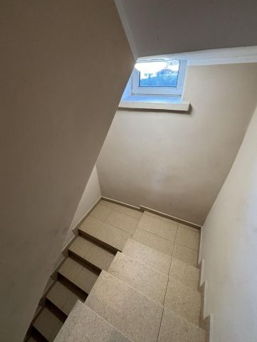 dom wolnostojący, 4 pokoje Rybna. Zdjęcie 8