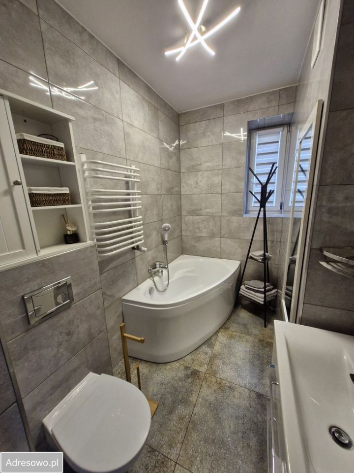 dom wolnostojący, 5 pokoi Las, ul. Zakopiańska. Zdjęcie 7