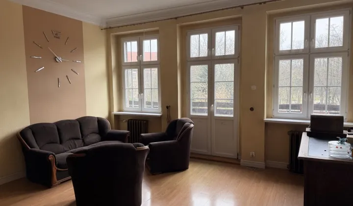 Mieszkanie 7-pokojowe Bytom Śródmieście