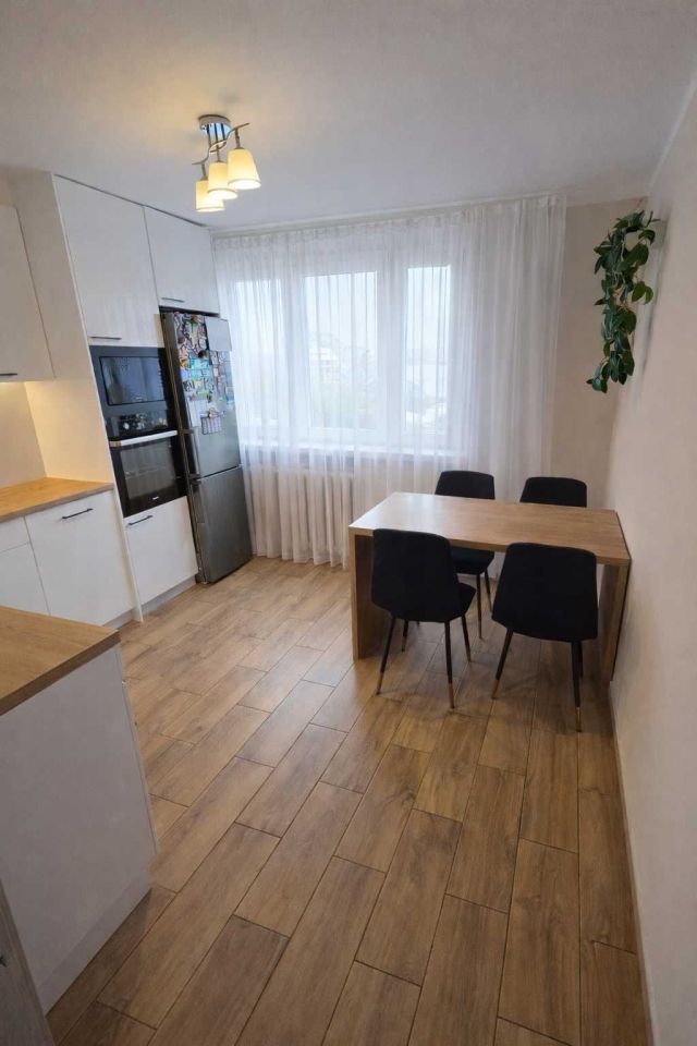 Mieszkanie 3-pokojowe Dębica, ul. ks. Konarskiego. Zdjęcie 4