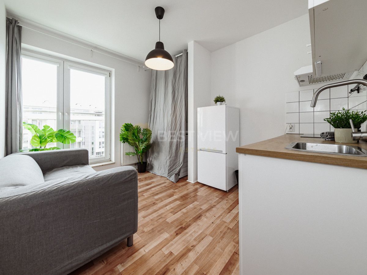 Mieszkanie 8-pokojowe Warszawa Targówek. Zdjęcie 6