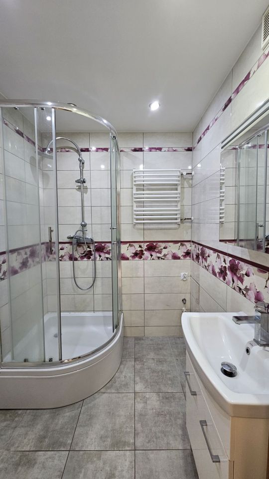 Mieszkanie 3-pokojowe Żary. Zdjęcie 8