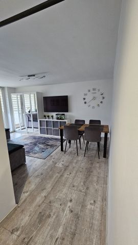 Mieszkanie 3-pokojowe Katowice os. Tysiąclecia, ul. Bolesława Chrobrego. Zdjęcie 1