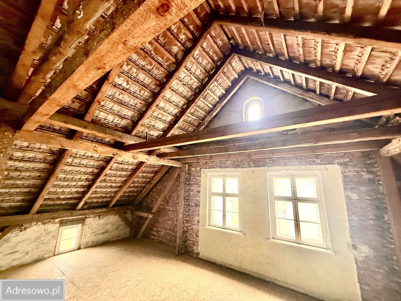 dom wolnostojący, 6 pokoi Kielcza, ul. Opolska. Zdjęcie 3