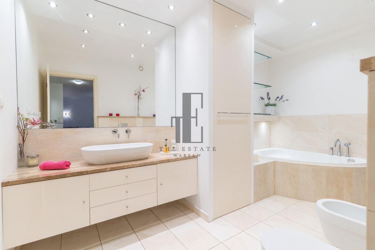 Mieszkanie 2-pokojowe Warszawa Wola, ul. Sienna. Zdjęcie 9