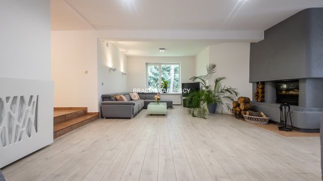 dom wolnostojący, 5 pokoi Kraków Swoszowice, ul. Tadeusza Ważewskiego. Zdjęcie 13