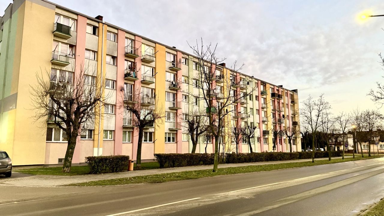 Mieszkanie 3-pokojowe Sieradz, ul. Targowa. Zdjęcie 1