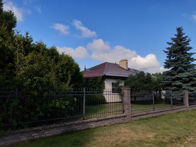 dom wolnostojący, 5 pokoi Chwaszczyno, ul. Chopina. Zdjęcie 1