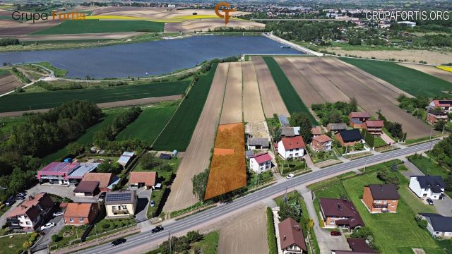 Działka inwestycyjna Kazimierza Wielka. Zdjęcie 1