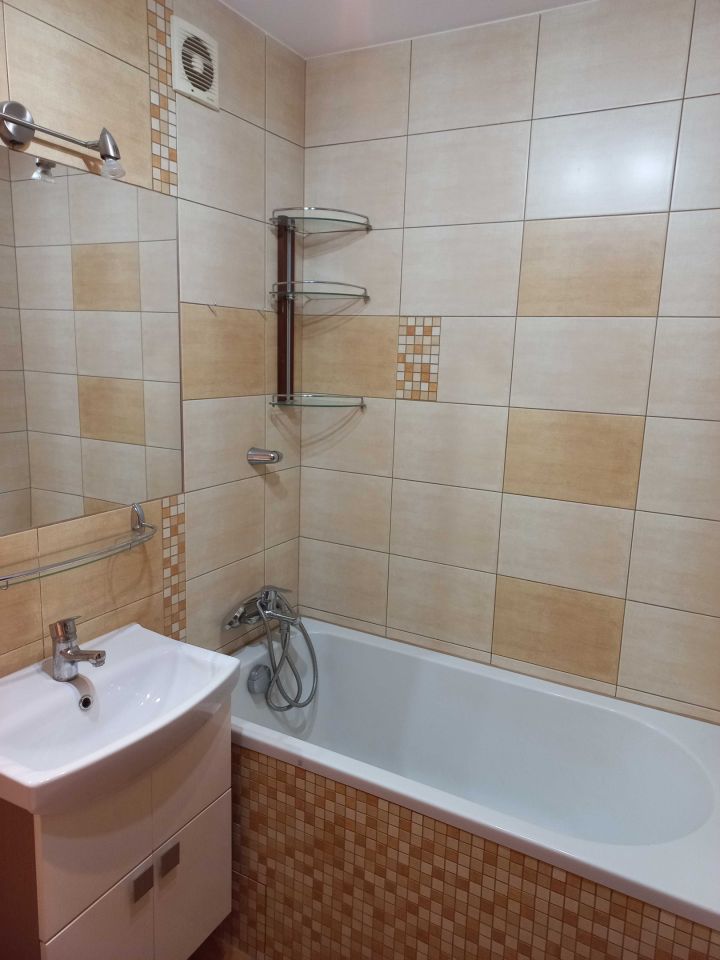 Mieszkanie 3-pokojowe Wieluń, os. Armii Krajowej. Zdjęcie 7