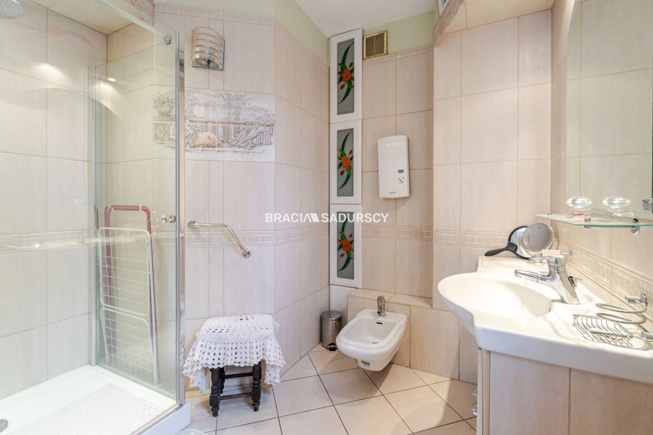 Mieszkanie 2-pokojowe Kraków Dębniki, ul. Twardowskiego. Zdjęcie 4