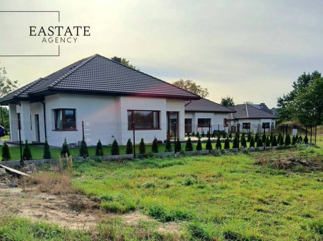 dom wolnostojący, 5 pokoi Czersk. Zdjęcie 4
