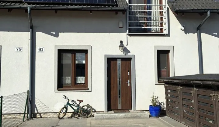 dom szeregowy, 4 pokoje Brodowo