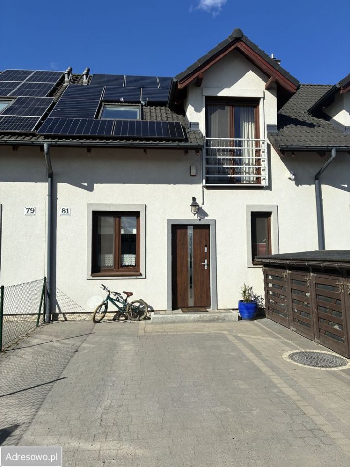 dom szeregowy, 4 pokoje Brodowo. Zdjęcie 1