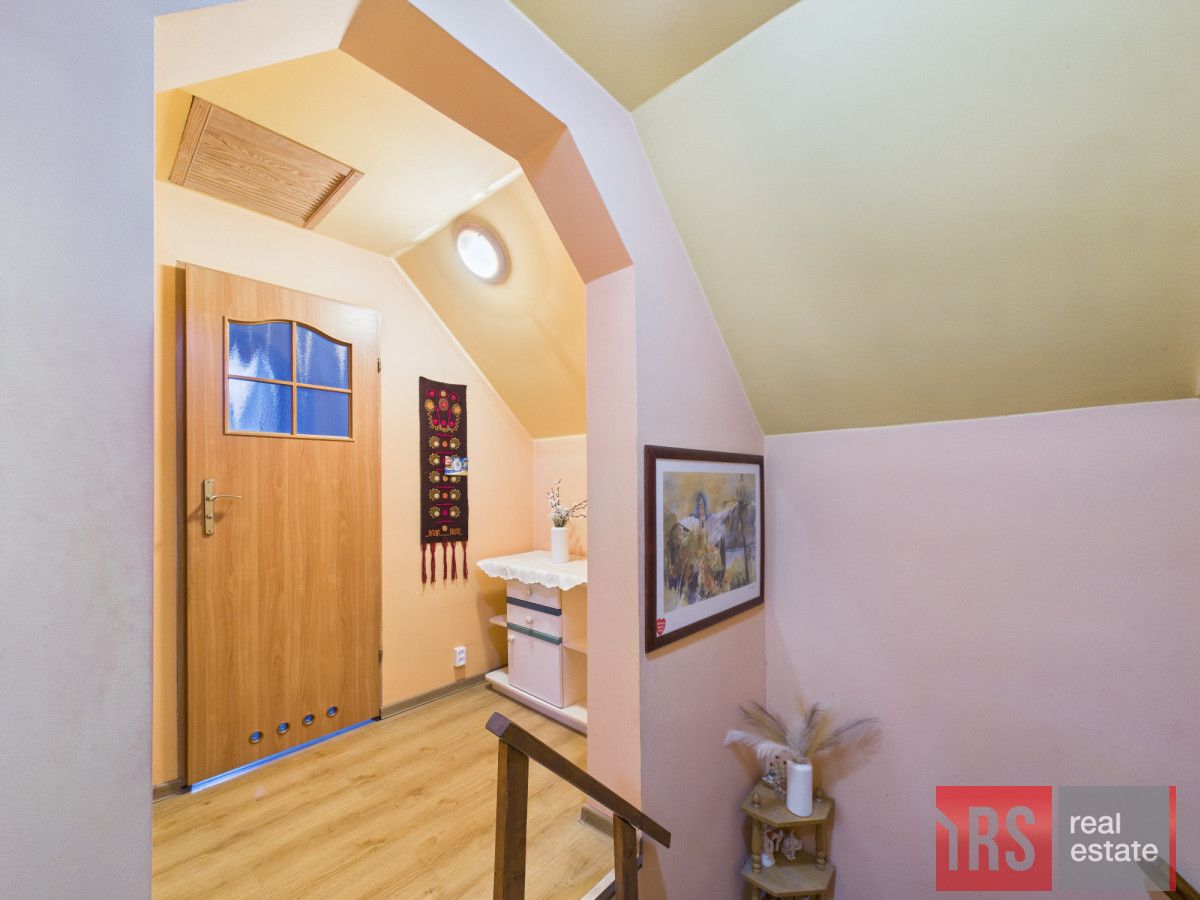 dom wolnostojący, 4 pokoje Bobrowice. Zdjęcie 17