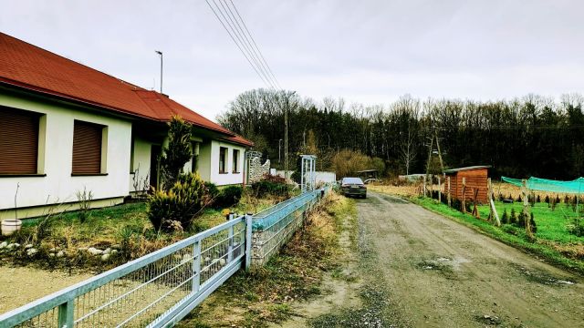 dom wolnostojący, 4 pokoje Morzęcin Mały, ul. Brzezińska. Zdjęcie 1