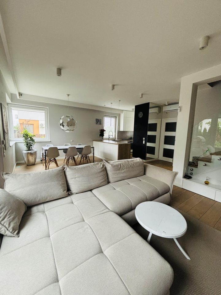 bliźniak, 6 pokoi Łomianki Dolne, ul. Kościelna Droga. Zdjęcie 5