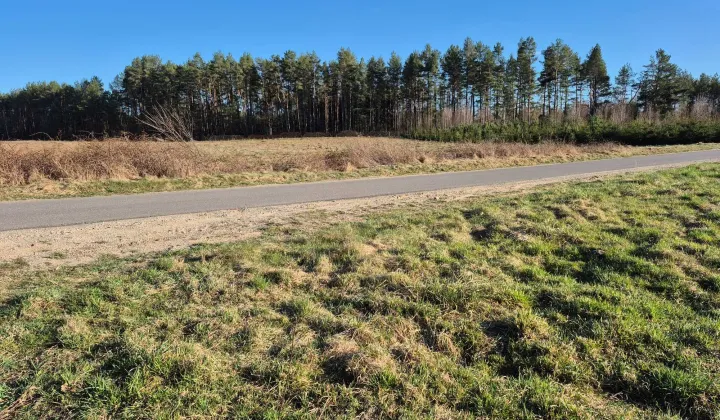 Działka budowlana Woryty